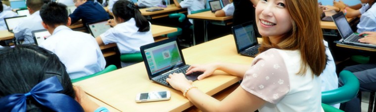 Microsoft Smart Classroom Pilot Project, ห้องเรียนแห่งอนาคต, โรงเรียนสวนกุหลาบวิทยาลัย นนทบุรี, Teaching with Technology, Digital Content, สื่อการเรียนรู้สมัยใหม่, เรียนด้วยคอมพิวเตอร์, รีวิว, review, pantip