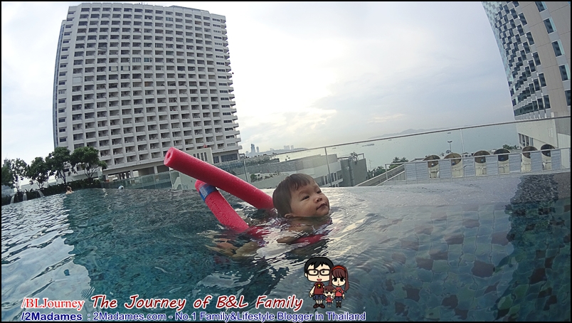 Holiday Inn Pattaya - pool - BLJourney (15)