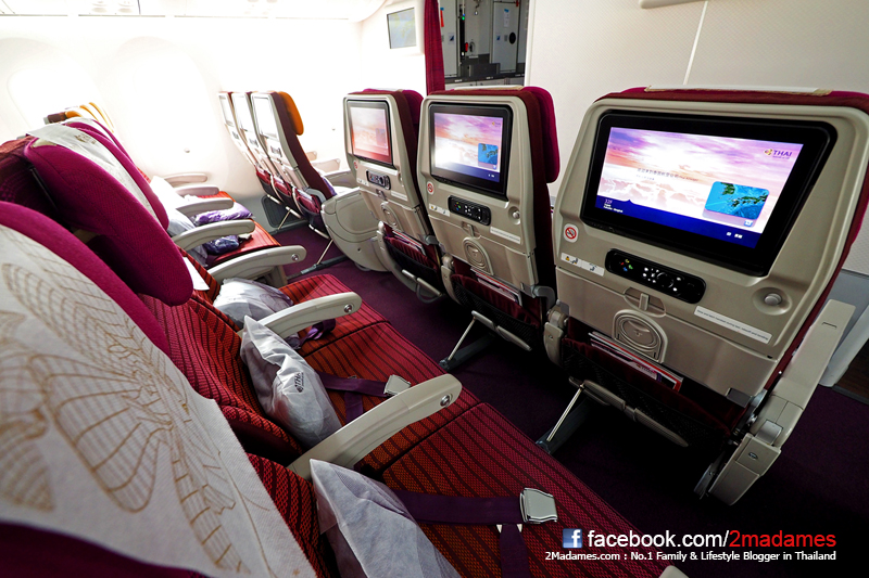 Thai Airways, การบินไทย, Royal Silk Class, Boeing 787 Dreamliner, ชั้นธุรกิจ, Royal Silk Lounge, Business Class, โบอิ้ง 787 ดรีมไลเนอร์, รีวิว, review, pantip, อาหารบนเครื่อง, บินตรงฟุกุโอกะ, Direct Flight Fukuoka