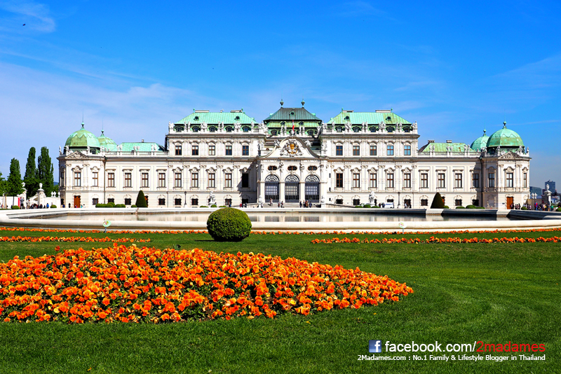 เที่ยวเวียนนาด้วยตัวเอง, เที่ยว Vienna ด้วยตัวเอง, เที่ยว ออสเตรีย, Austria, รีวิว, Review, pantip, พาเด็กไปยุโรป, พระราชวังฤดูร้อนเบลเวเดียร์, Belvedere Palace, พระราชวังเชินบรุนน์, Schoenbrunn, มหาวิหารเซนต์สตีเฟน, St. Stephen's Cathedral, ถนน Graben, Peterkirche, Hofburg Palace, Neue Burg, Karlskirche, Rooseveltplatz, Vienna Family Apartments, เที่ยวแบบครอบครัว, สถานที่ท่องเที่ยวสำหรับครอบครัว, ขับรถเที่ยวยุโรป, เที่ยวยุโรปตะวันออกด้วยตัวเอง, เที่ยวยุโรปด้วยตัวเอง, เที่ยวยุโรปแบบประหยัด