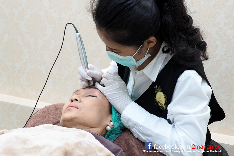 TINGLE,ต่อขนตา,สักคิ้ว 3 มิติ,ต่อขนตาเส้นต่อเส้น,ต่อขนตาวอลลุ่ม,สไลด์คิ้ว,รีวิว,pantip,ราคา,แว๊กซ์คิ้ว,ต่อขนตาธรรมชาติ,tingle lash,EyebrowShaping,ออกแบบคิ้ว,tingle esplanade,tingle gaysorn village,tingle central pinklao,Eyelash Removal,eyelash,eye brow,brow and lash expert,tinglebrow,TINGLE Ultimate Lash,TINGLE LASH Classic