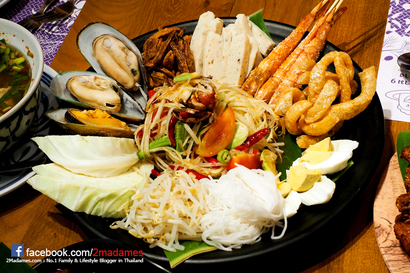 พระราม 9 ไก่ย่าง,รีวิว,The Market Bangkok,เมนู,ราคา,pantip,wongnai,bkkmenu,tripadvisor,กินแหลก