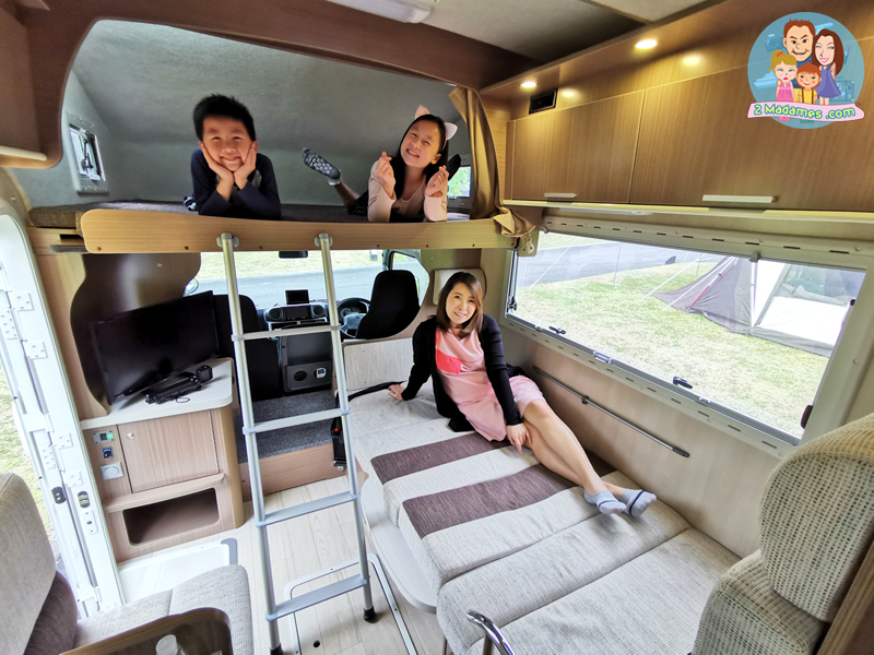 เที่ยวฮอกไกโด,ฮ่องกง,ซัปโปโร,โอตารุ,Kiroro Resort,รีวิว,pantip,ทุ่งดอกไม้,ห้องรับรอง Cathay Pacific,Regal Airport Hotel,Citygate Outlets,The Stay Sapporo,Ganso Sapporo Ramen Street,Le TAO,Ishiya Chocolate Factory,Yakiniku Jin,Satoland,Farm Tomita,Shikisai No Oka,Hill of Buddha,Sapporo Prince Hotel,Tanukikoji Shopping Street,Maruyama Zoo,Akachan Honpo