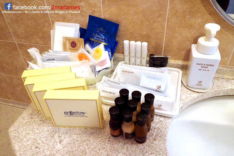 เที่ยวฮอกไกโด,ฮ่องกง,ซัปโปโร,โอตารุ,Kiroro Resort,รีวิว,pantip,ทุ่งดอกไม้,ห้องรับรอง Cathay Pacific,Regal Airport Hotel,Citygate Outlets,The Stay Sapporo,Ganso Sapporo Ramen Street,Le TAO,Ishiya Chocolate Factory,Yakiniku Jin,Satoland,Farm Tomita,Shikisai No Oka,Hill of Buddha,Sapporo Prince Hotel,Tanukikoji Shopping Street,Maruyama Zoo,Akachan Honpo