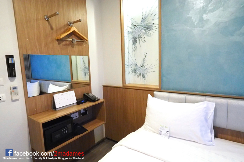 โรงแรมเซ็นเตอร์พอยท์ พัทยา,Centre Point Hotel Pattaya,รีวิว,pantip,ราคา,เบอร์โทร,แผนที่,family connection room