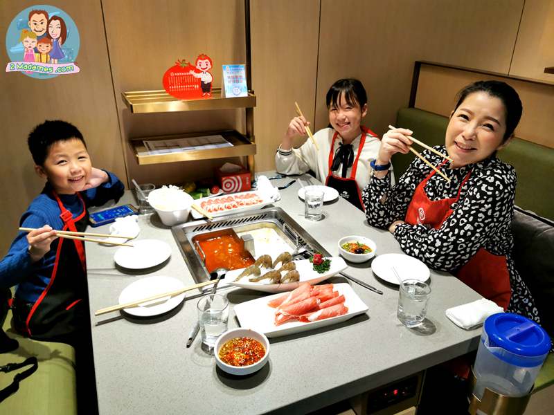 เที่ยวเซี่ยงไฮ้ด้วยตัวเอง,Toy Story Hotel,Shanghai Disneyland,Xintiandi,รีวิว,pantip,Yuyuan Garden,Starbucks Reserve Roastery,Shanghai Natural History Museum,Hai Di Lao,Shanghai Tower,Cha's Restaurant,Nanjing Road Pedestrian Street,The Bund,Bund Sightseeing Tunnel,Jing’an Temple,Zhujiajiao,Shake Shack