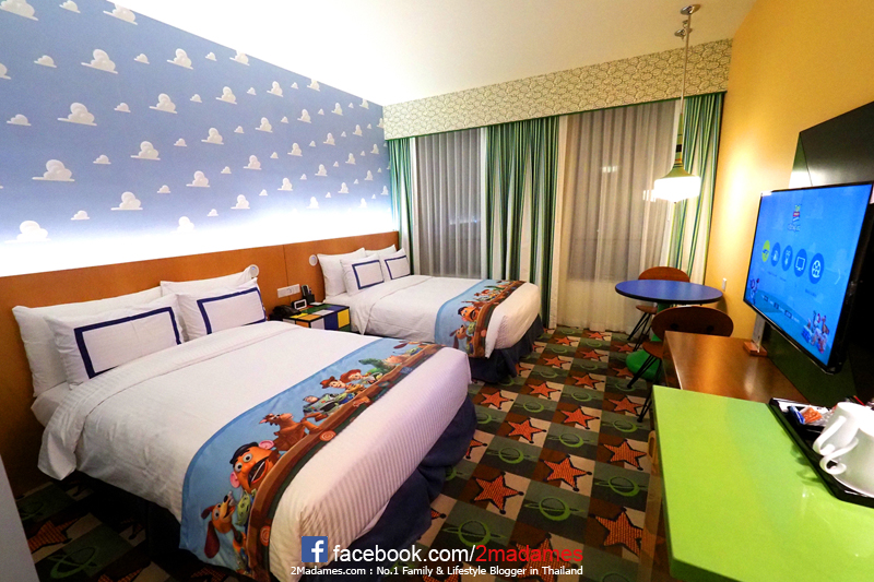 เที่ยวเซี่ยงไฮ้ด้วยตัวเอง,Toy Story Hotel,Shanghai Disneyland,Xintiandi,รีวิว,pantip,Yuyuan Garden,Starbucks Reserve Roastery,Shanghai Natural History Museum,Hai Di Lao,Shanghai Tower,Cha's Restaurant,Nanjing Road Pedestrian Street,The Bund,Bund Sightseeing Tunnel,Jing’an Temple,Zhujiajiao,Shake Shack