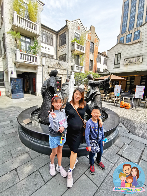 เที่ยวเซี่ยงไฮ้ด้วยตัวเอง,Toy Story Hotel,Shanghai Disneyland,Xintiandi,รีวิว,pantip,Yuyuan Garden,Starbucks Reserve Roastery,Shanghai Natural History Museum,Hai Di Lao,Shanghai Tower,Cha's Restaurant,Nanjing Road Pedestrian Street,The Bund,Bund Sightseeing Tunnel,Jing’an Temple,Zhujiajiao,Shake Shack