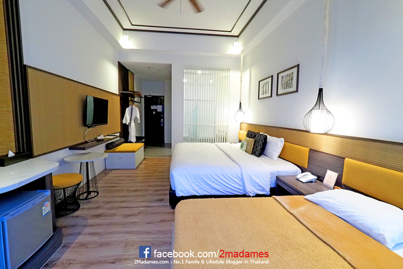 เที่ยวจันทบุรี,ที่กิน,โรงแรมชานบุรี,Chaanburi Boutique Resort,รีวิว,pantip,ร้านพริก,Pool access,อาหารเช้า,Sky View Cafe,ส้มตําเจ๊ลักษณ์,อ่าวคุ้งกระเบน,aquarium,ให้อาหารฉลาม,จุดชมวิวนางพญา,เจดีย์กลางน้ำ,ก๋วยเตี๋ยวท่าใหม่,ก๋วยเตี๋ยวบ้านบึง