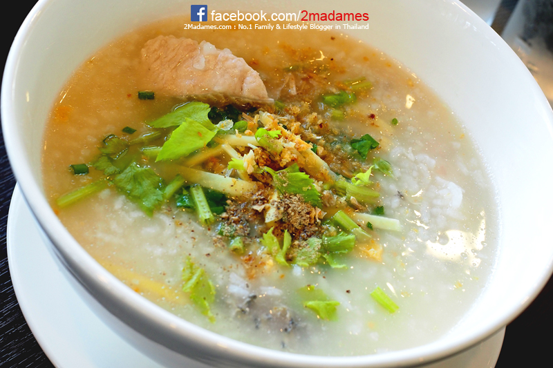 เที่ยวจันทบุรี,ที่กิน,โรงแรมชานบุรี,Chaanburi Boutique Resort,รีวิว,pantip,ร้านพริก,Pool access,อาหารเช้า,Sky View Cafe,ส้มตําเจ๊ลักษณ์,อ่าวคุ้งกระเบน,aquarium,ให้อาหารฉลาม,จุดชมวิวนางพญา,เจดีย์กลางน้ำ,ก๋วยเตี๋ยวท่าใหม่,ก๋วยเตี๋ยวบ้านบึง