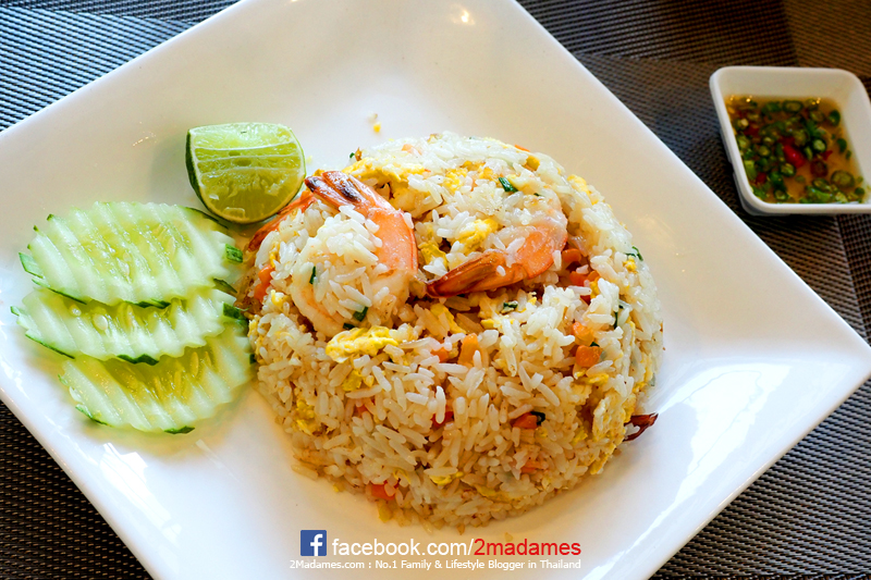 เที่ยวจันทบุรี,ที่กิน,โรงแรมชานบุรี,Chaanburi Boutique Resort,รีวิว,pantip,ร้านพริก,Pool access,อาหารเช้า,Sky View Cafe,ส้มตําเจ๊ลักษณ์,อ่าวคุ้งกระเบน,aquarium,ให้อาหารฉลาม,จุดชมวิวนางพญา,เจดีย์กลางน้ำ,ก๋วยเตี๋ยวท่าใหม่,ก๋วยเตี๋ยวบ้านบึง