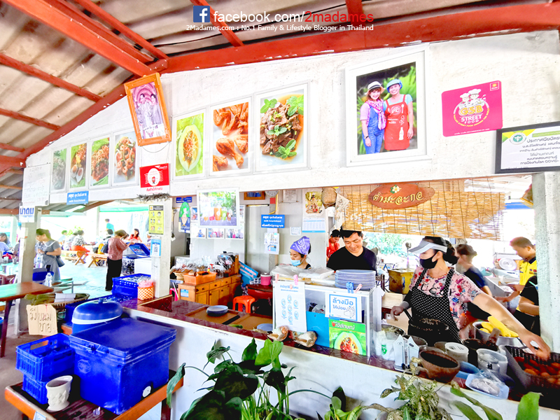 เที่ยวจันทบุรี,ที่กิน,โรงแรมชานบุรี,Chaanburi Boutique Resort,รีวิว,pantip,ร้านพริก,Pool access,อาหารเช้า,Sky View Cafe,ส้มตําเจ๊ลักษณ์,อ่าวคุ้งกระเบน,aquarium,ให้อาหารฉลาม,จุดชมวิวนางพญา,เจดีย์กลางน้ำ,ก๋วยเตี๋ยวท่าใหม่,ก๋วยเตี๋ยวบ้านบึง