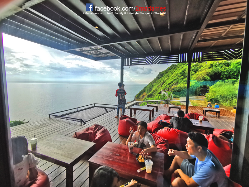 เที่ยวจันทบุรี,ที่กิน,โรงแรมชานบุรี,Chaanburi Boutique Resort,รีวิว,pantip,ร้านพริก,Pool access,อาหารเช้า,Sky View Cafe,ส้มตําเจ๊ลักษณ์,อ่าวคุ้งกระเบน,aquarium,ให้อาหารฉลาม,จุดชมวิวนางพญา,เจดีย์กลางน้ำ,ก๋วยเตี๋ยวท่าใหม่,ก๋วยเตี๋ยวบ้านบึง